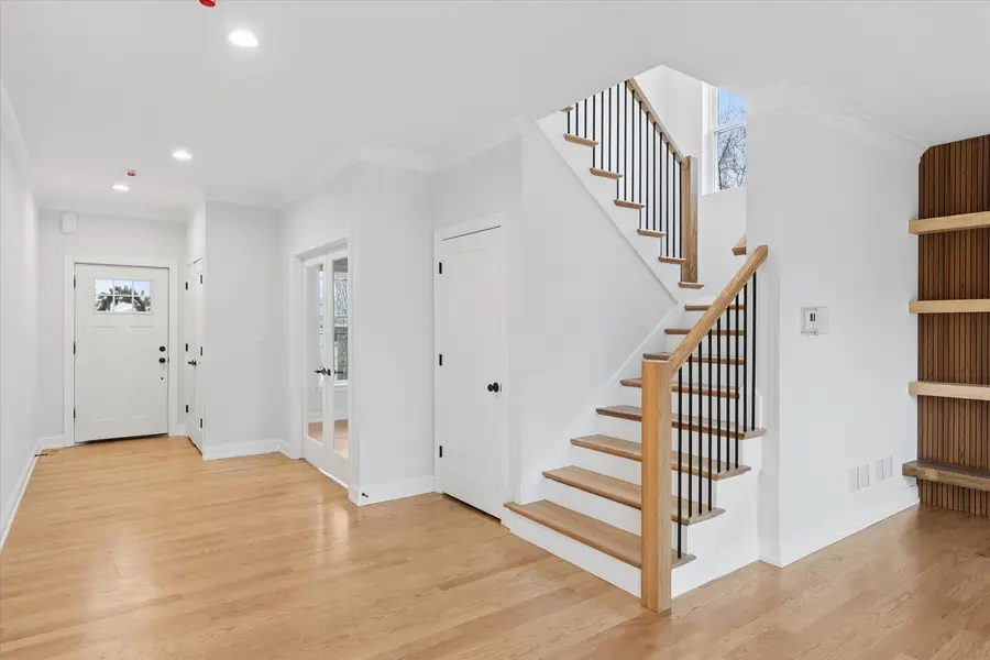 10832 Massasoit Avenue, Chicago Ridge, IL 60415 - #2