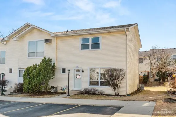 308 Peppertree Lane, Aurora, IL 60504