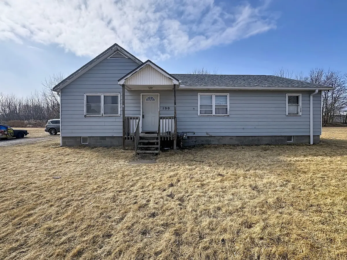 190 Sunshine Lane, Milan, IL 61264 - #1