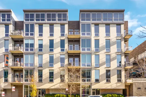 Address Withheld By Seller, Chicago, IL 60607