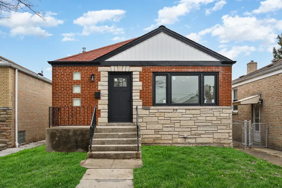 5423 N Moody Avenue, Chicago, IL 60630 - #2