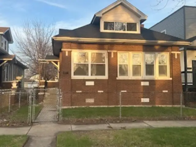 7535 S Calumet Avenue, Chicago, IL 60619 - #1