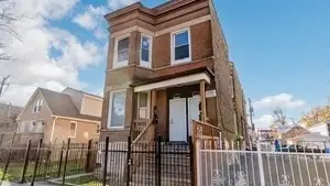 822 N Lawndale Avenue, Chicago, IL 60651