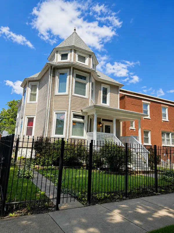 Address Withheld By Seller, Chicago, IL 60644