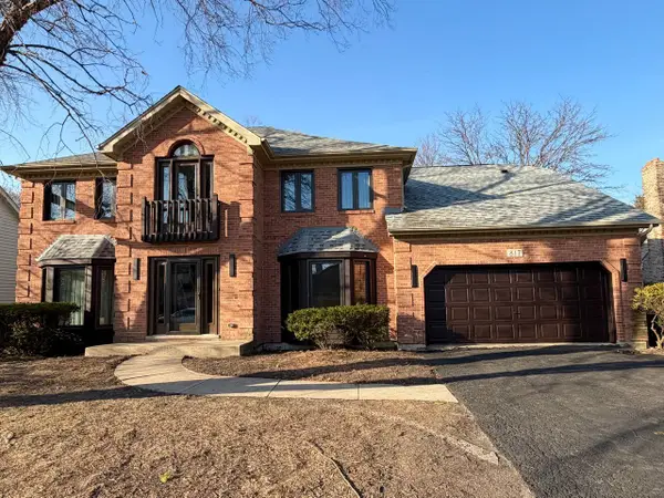 817 Cardiff Road, Naperville, IL 60565