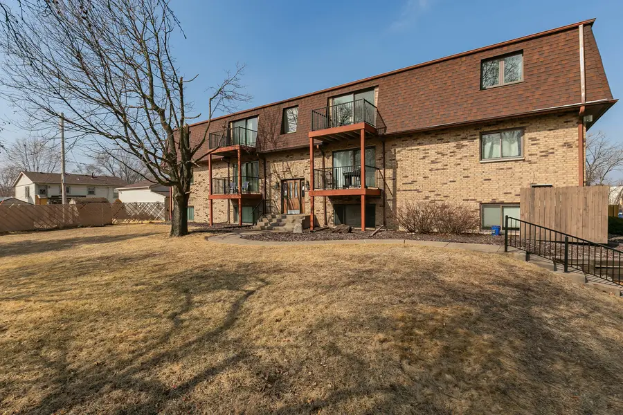 5102 25th Avenue Court #201, Moline, IL 61265 - #3