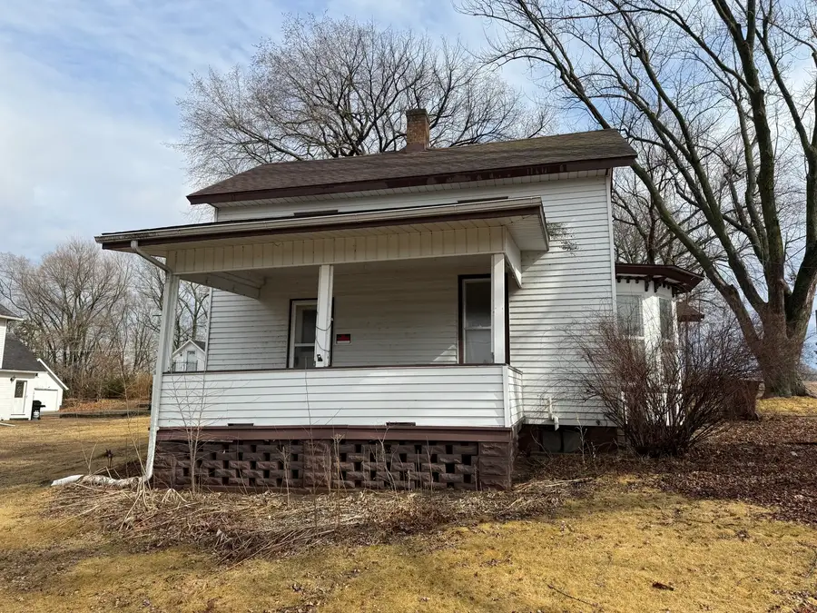 302 E 2nd Street, Prophetstown, IL 61277 - #3