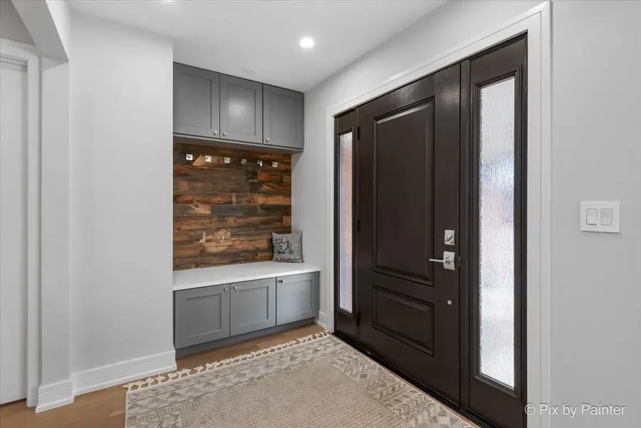 1214 E Suffield Drive, Arlington Heights, IL 60004 - #3