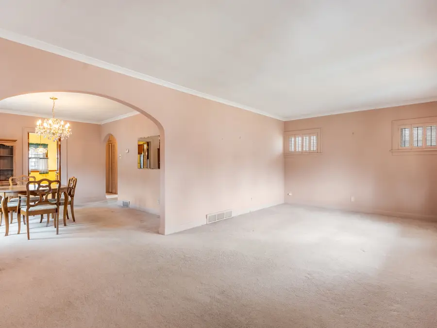 1115 N Prairie Avenue, Joliet, IL 60435 - #3