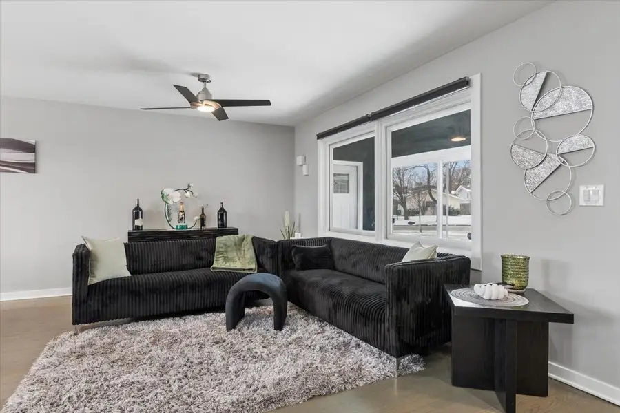 1109 S Edson Avenue, Lombard, IL 60148 - #3