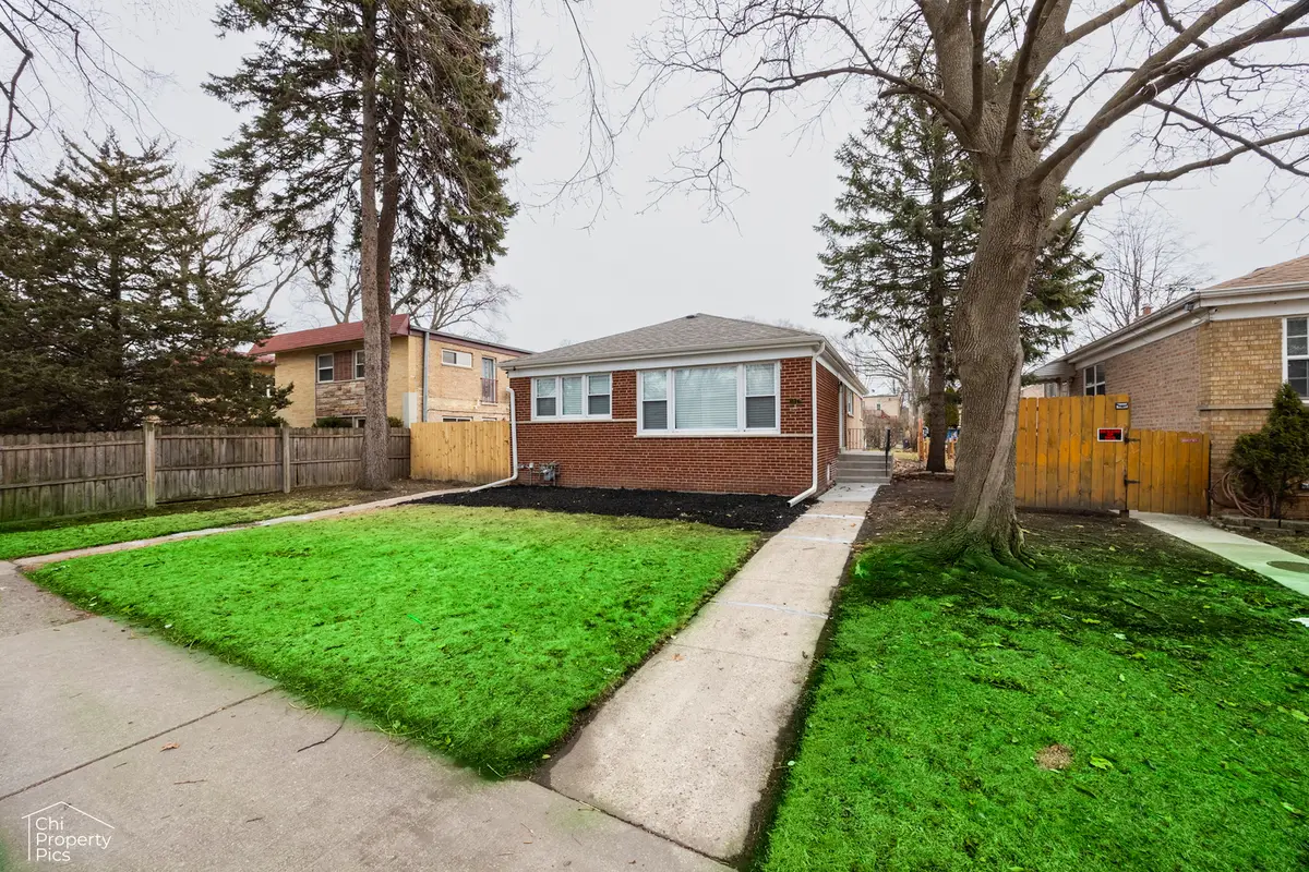 Address Withheld By Seller, Evanston, IL 60202 - #1