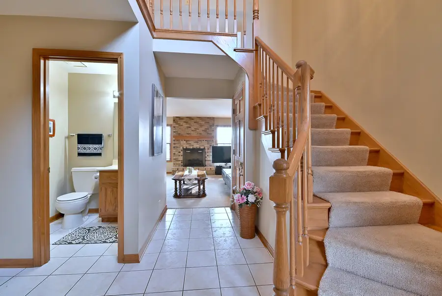 27W225 Ash Court, Winfield, IL 60190 - #2