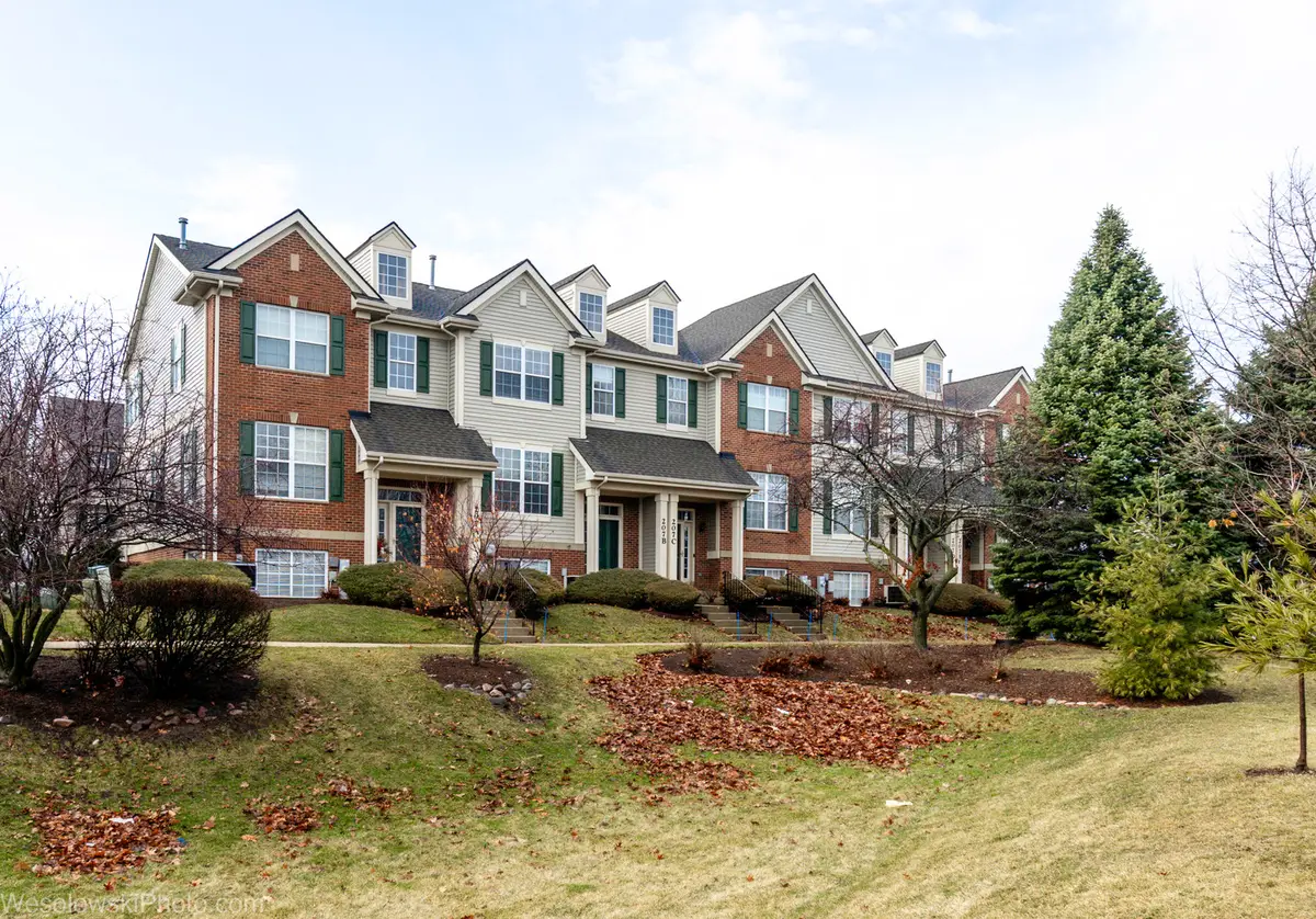 207 N Louis Street #B, Mount Prospect, IL 60056 - #1