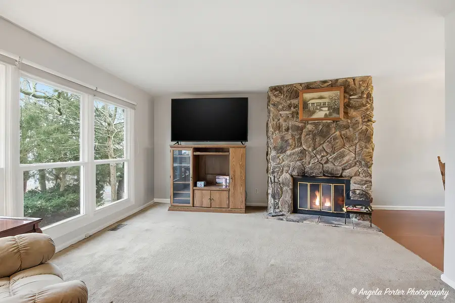 4519 W Shore Drive, Wonder Lake, IL 60097 - #3