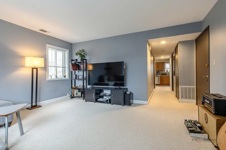 379 E Rimini Court, Palatine, IL 60067 - #3