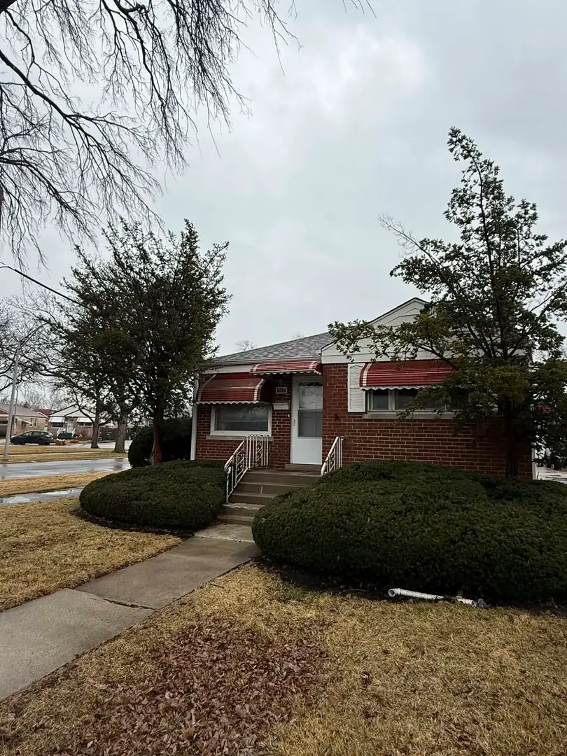 317 Frederick Avenue, Bellwood, IL 60104 - #1