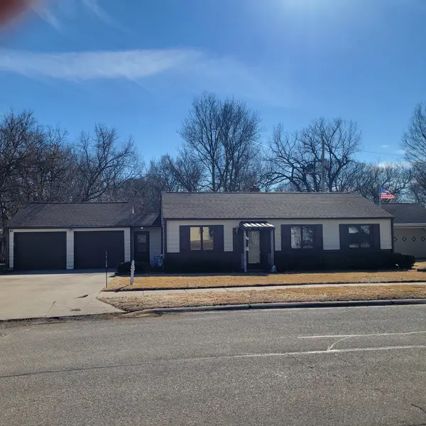 3618 15th Avenue Court, Moline, IL 61265