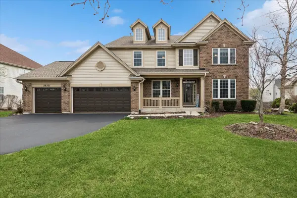 26301 Whispering Woods Circle, Plainfield, IL 60585