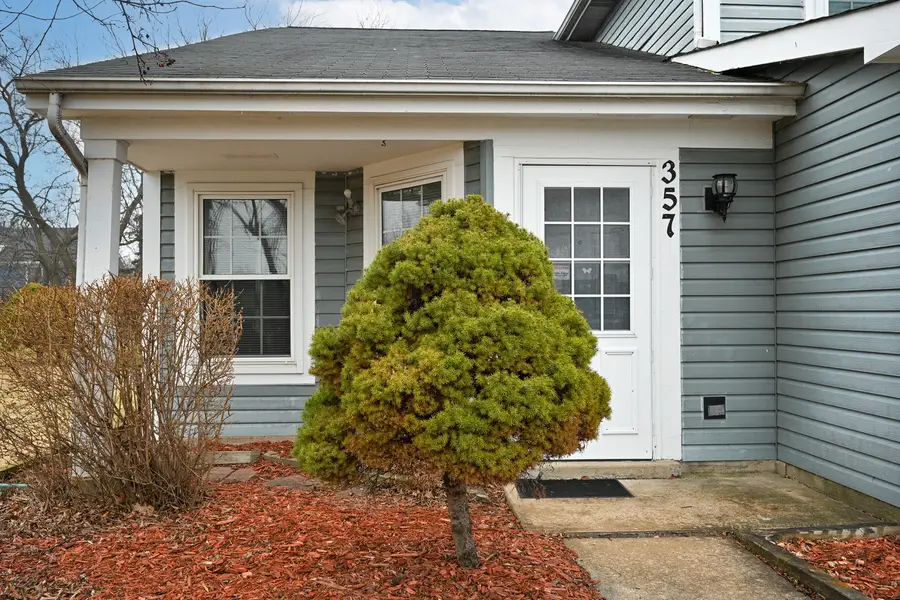 357 Cedar Court, Carol Stream, IL 60188 - #2