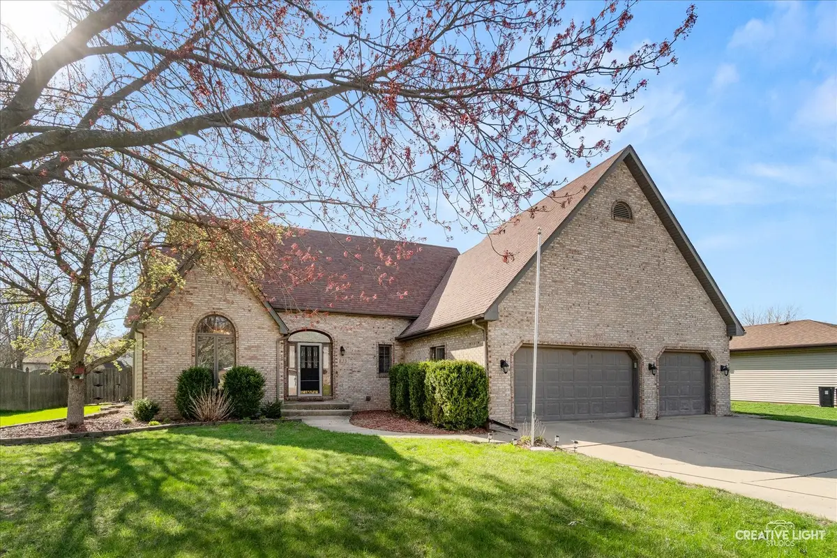 823 Cindy Lane, Sandwich, IL 60548 - #1