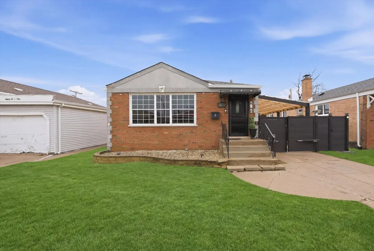 8213 S Kildare Avenue, Chicago, IL 60652 - #1