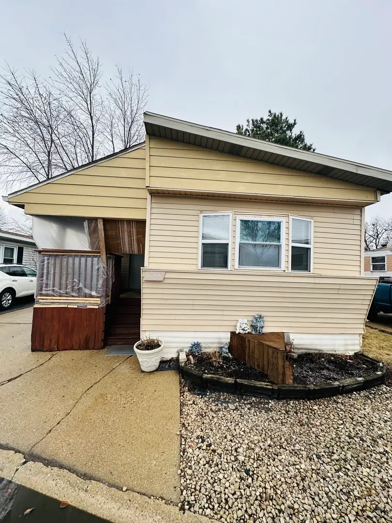 7500 Elmhurst Road #405, Des Plaines, IL 60018 - #1