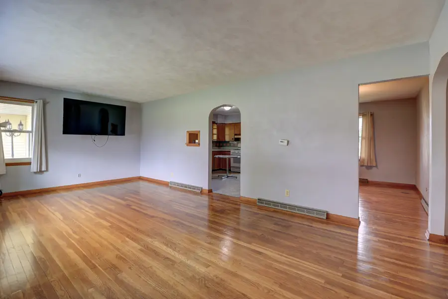 1134 W Main Street, Thomson, IL 61285 - #2