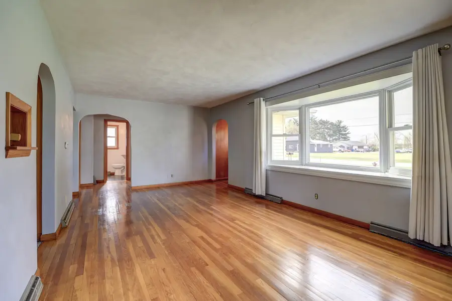 1134 W Main Street, Thomson, IL 61285 - #3