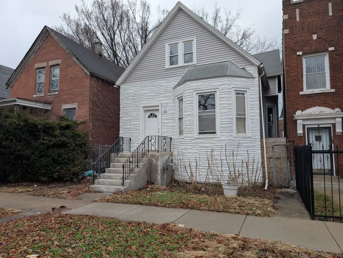 654 E 92nd Place, Chicago, IL 60619 - #1