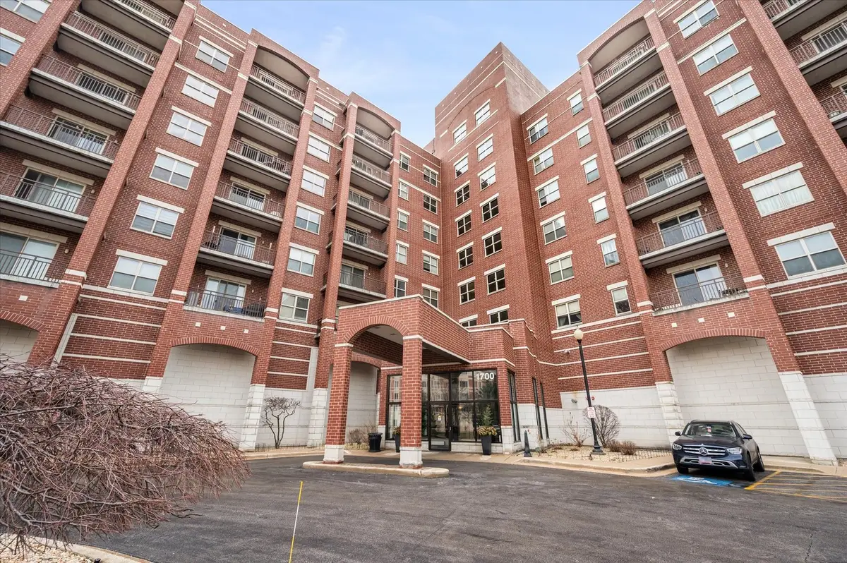 1700 Riverwoods Drive #403, Melrose Park, IL 60160 - #1