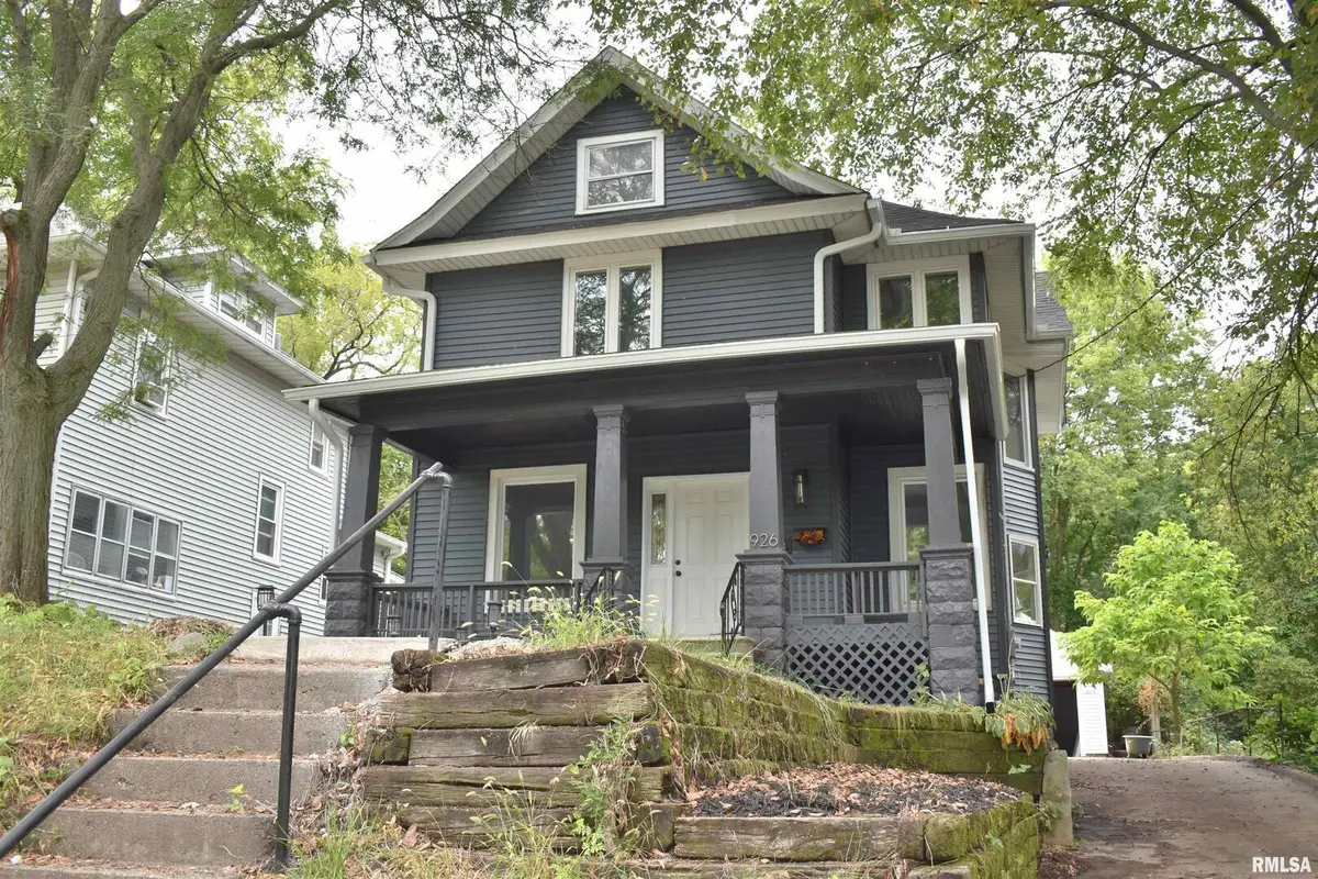 926 43rd Street, Rock Island, IL 61201 - #1