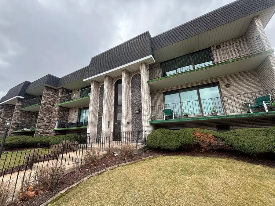 9120 S Pulaski Road #2W, Oak Lawn, IL 60453 - #2