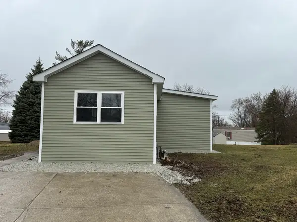 53 Brushwood Drive, Matteson, IL 60443