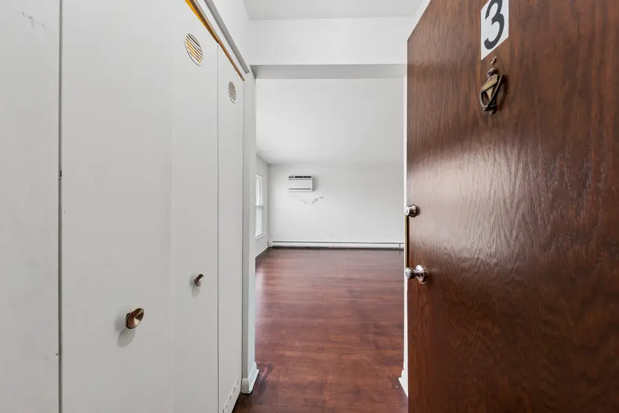 372 Yates Avenue, Calumet City, IL 60409 - #3