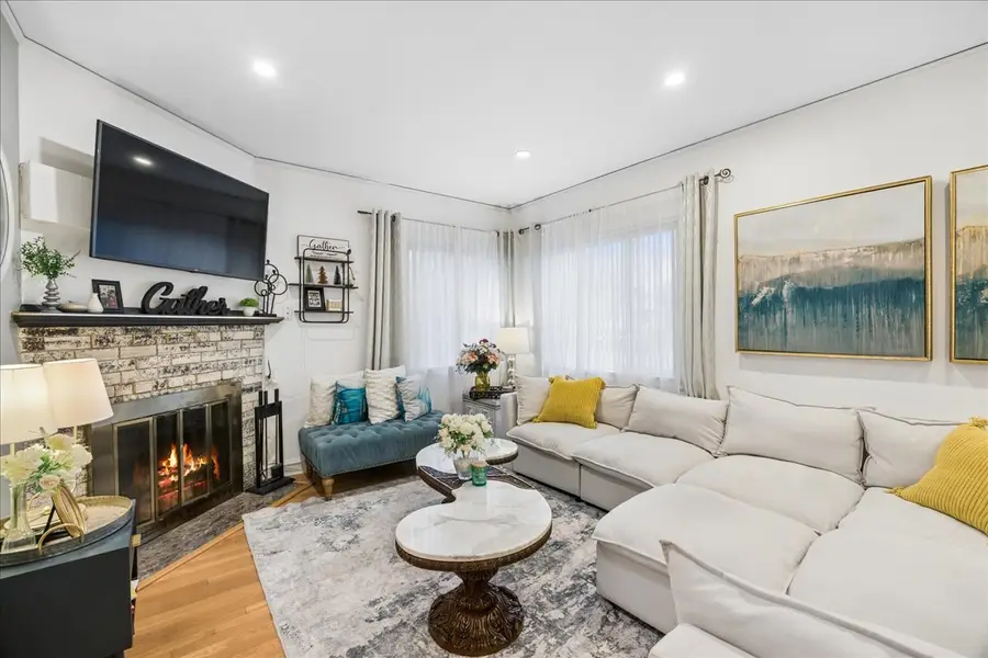 289 Oxford Road, Des Plaines, IL 60016 - #2