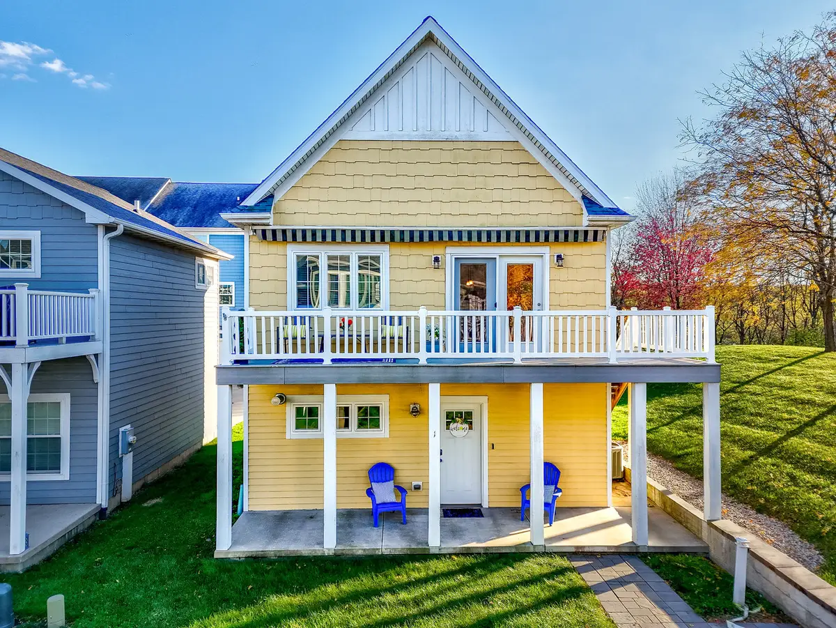 1 Pelican Landing, Ottawa, IL 61350 - #1