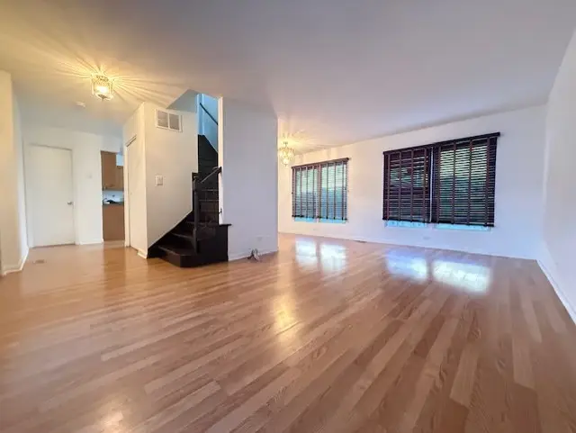 2080 Sutherland Place, Hoffman Estates, IL 60169 - #2