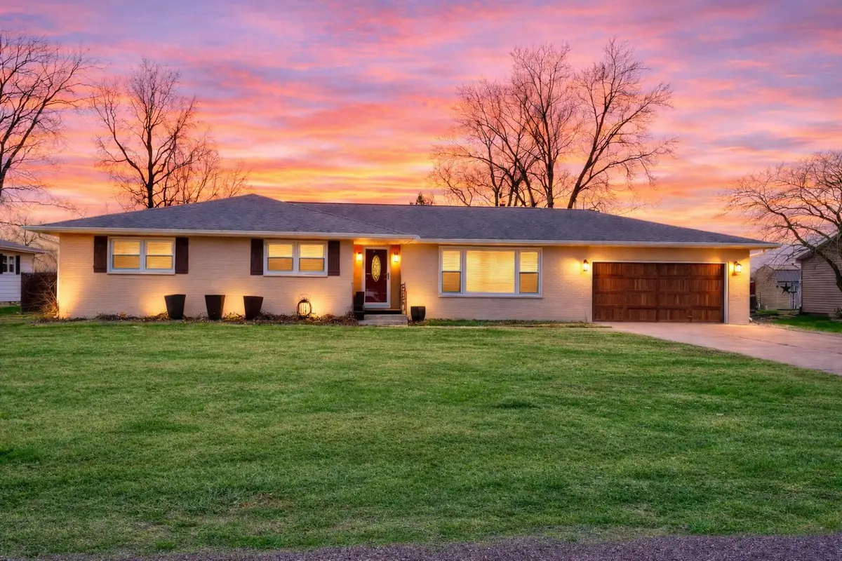 1931 W 4th Street, Centralia, IL 62801 - #1