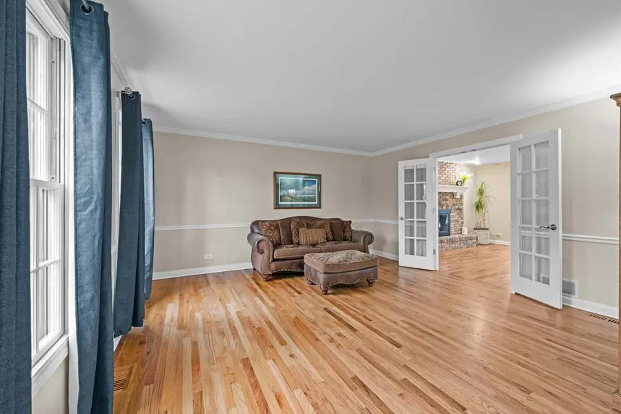 1002 Shimer Court, Naperville, IL 60565 - #3