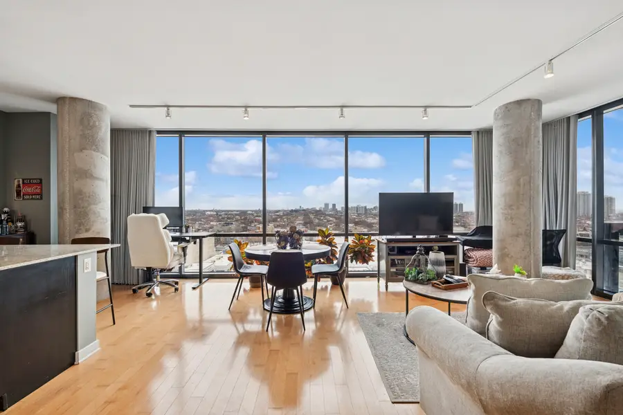 860 W Blackhawk Street #1504, Chicago, IL 60642 - #2