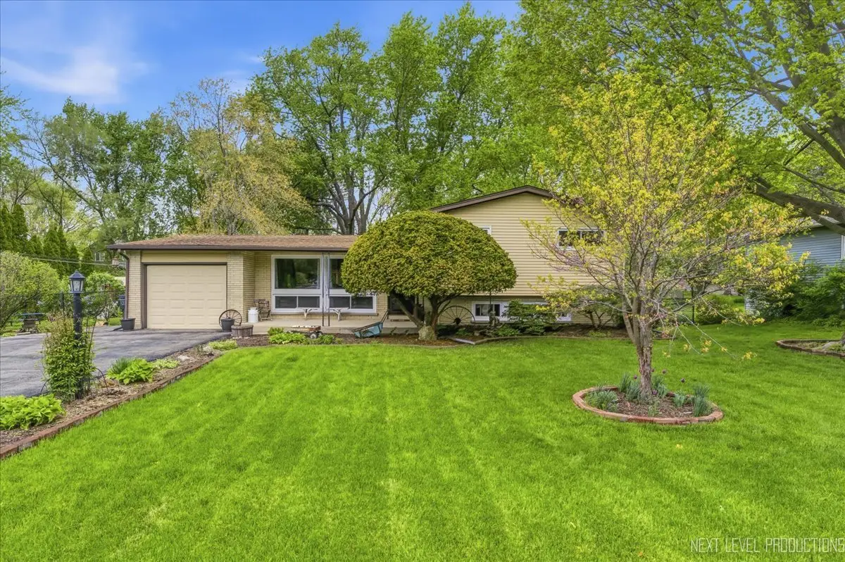 29W454 Ray Avenue, West Chicago, IL 60185 - #1