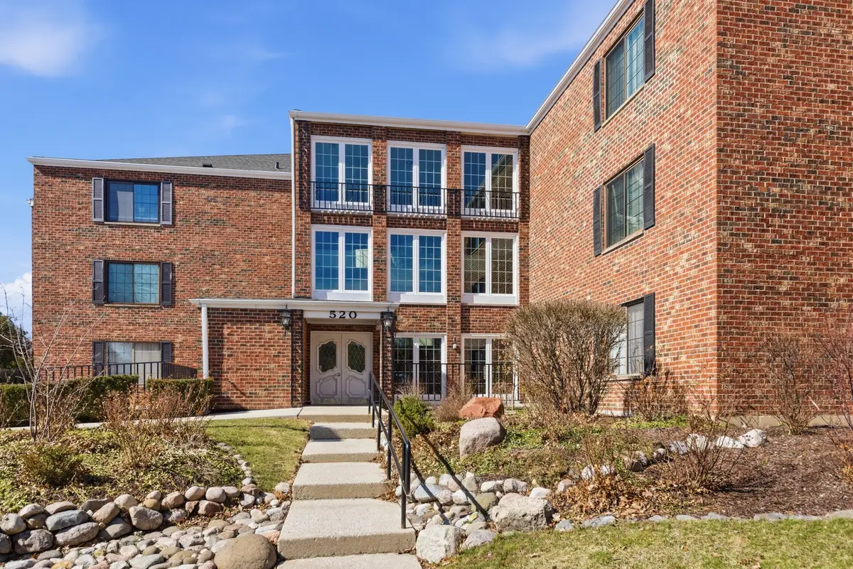 520 Biesterfield Road #122b, Elk Grove Village, IL 60007 - #1