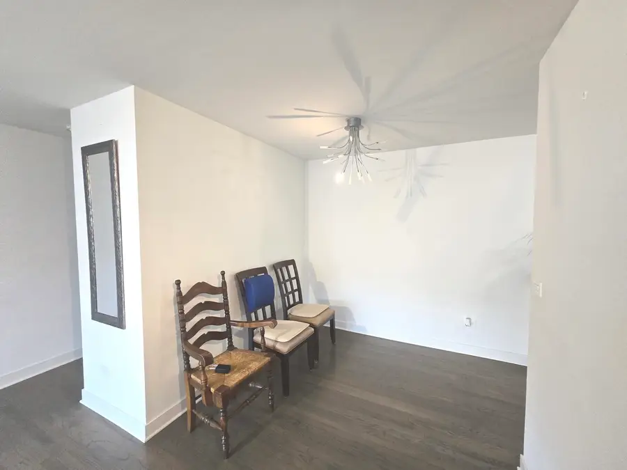 2920 N Harlem Avenue #4B, Elmwood Park, IL 60707 - #3