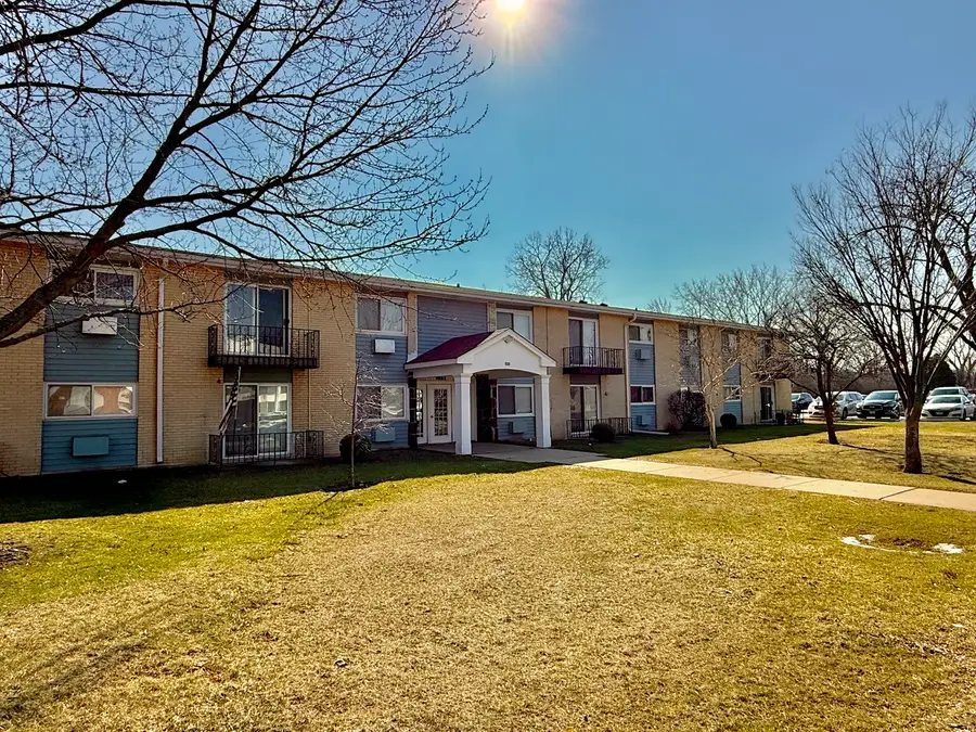 9561 Dee Road #107G, Des Plaines, IL 60016 - #2