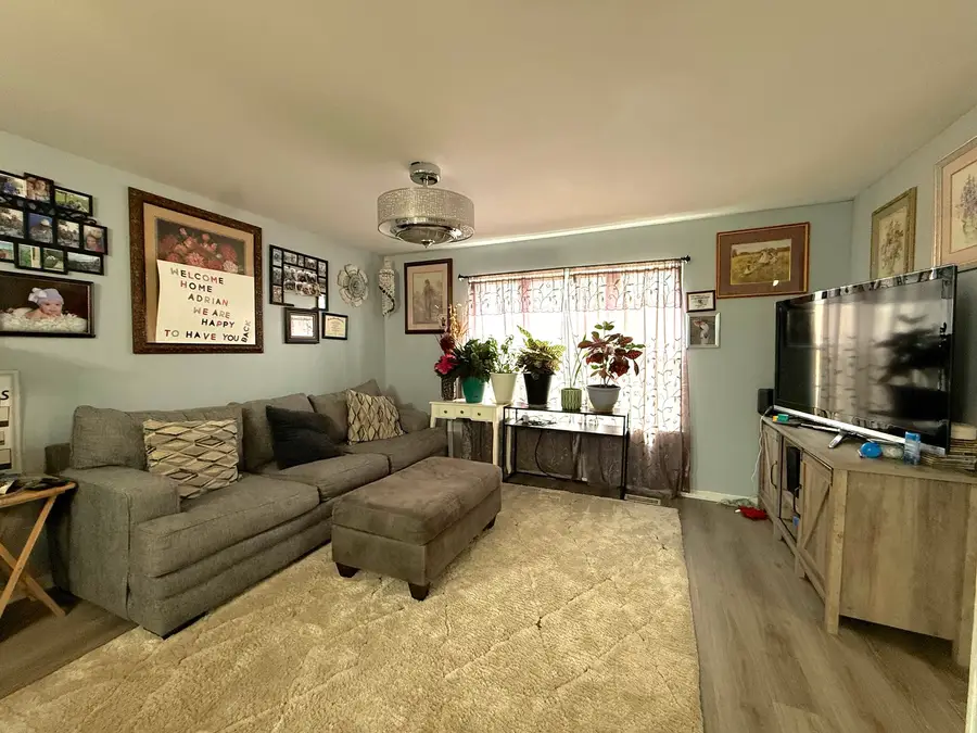 2020 Comanche Trail, Round Lake Beach, IL 60073 - #2