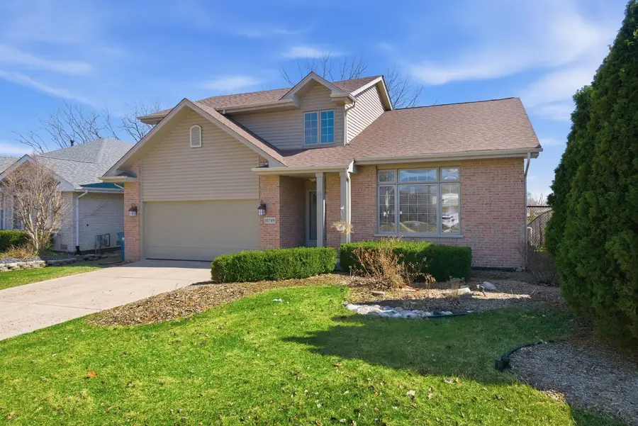 10749 S Cook Avenue, Oak Lawn, IL 60453 - #2