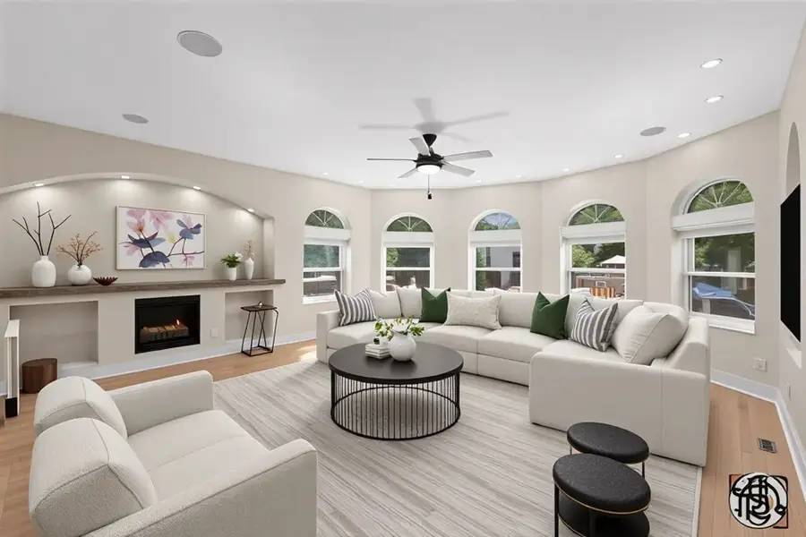 2416 W Morse Avenue, Chicago, IL 60645 - #2