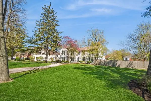 Address Withheld By Seller, Winnetka, IL 60093