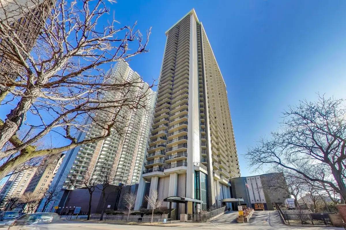 6007 N Sheridan Road #16F, Chicago, IL 60660 - #1