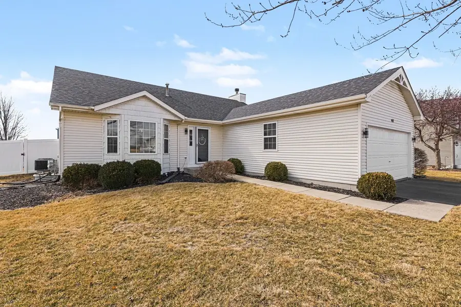 410 Heritage Lane, Plano, IL 60545 - #2